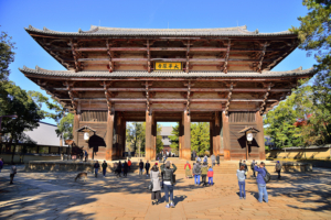 autumn-leaves-in-nara